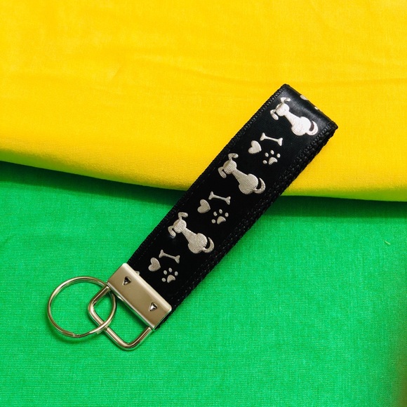 Keyfob, tie dye, asst styles/colors, 4”length - Picture 8 of 8